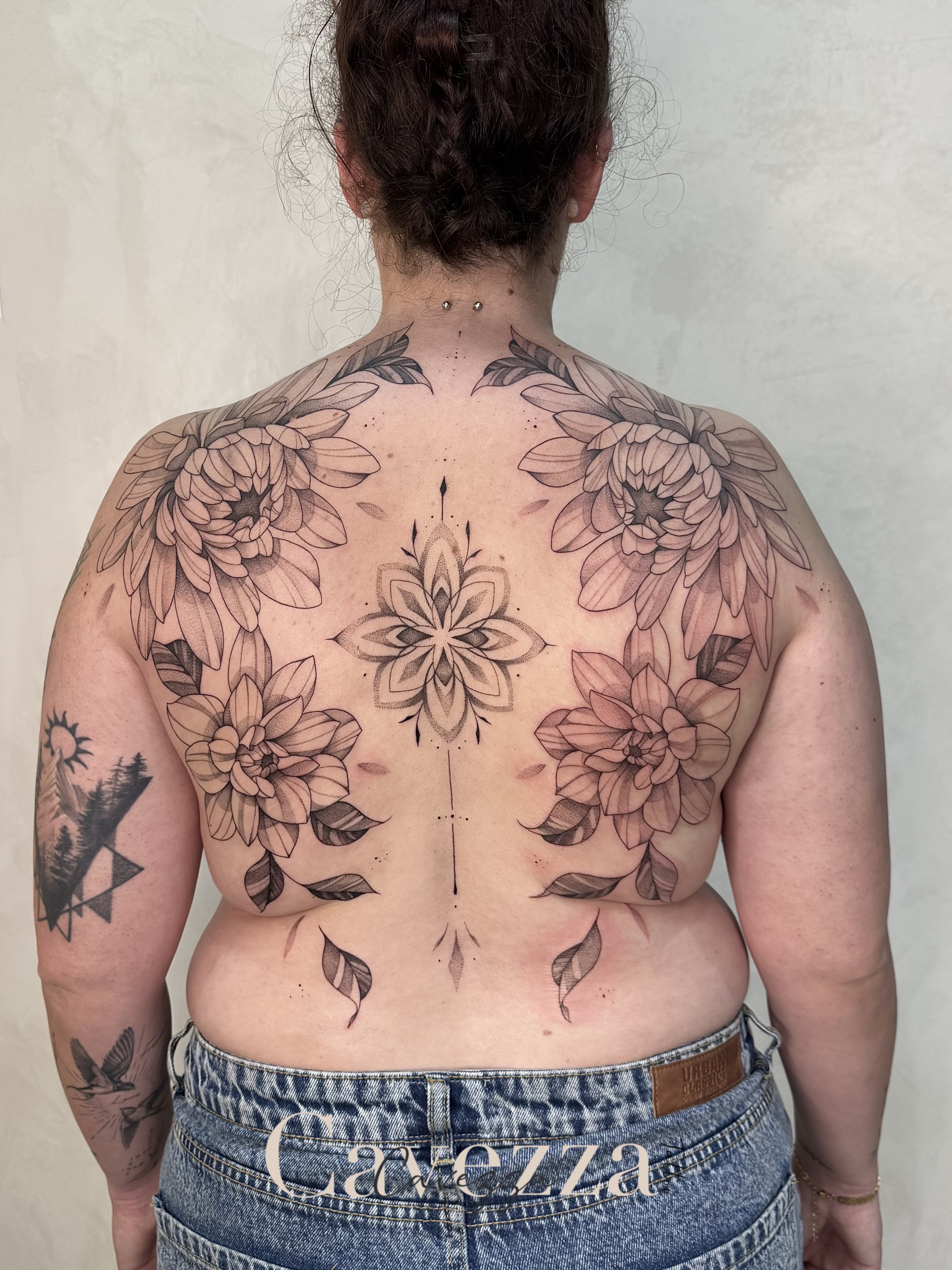 Cavezza.tattoo — tatoueur Sisteron