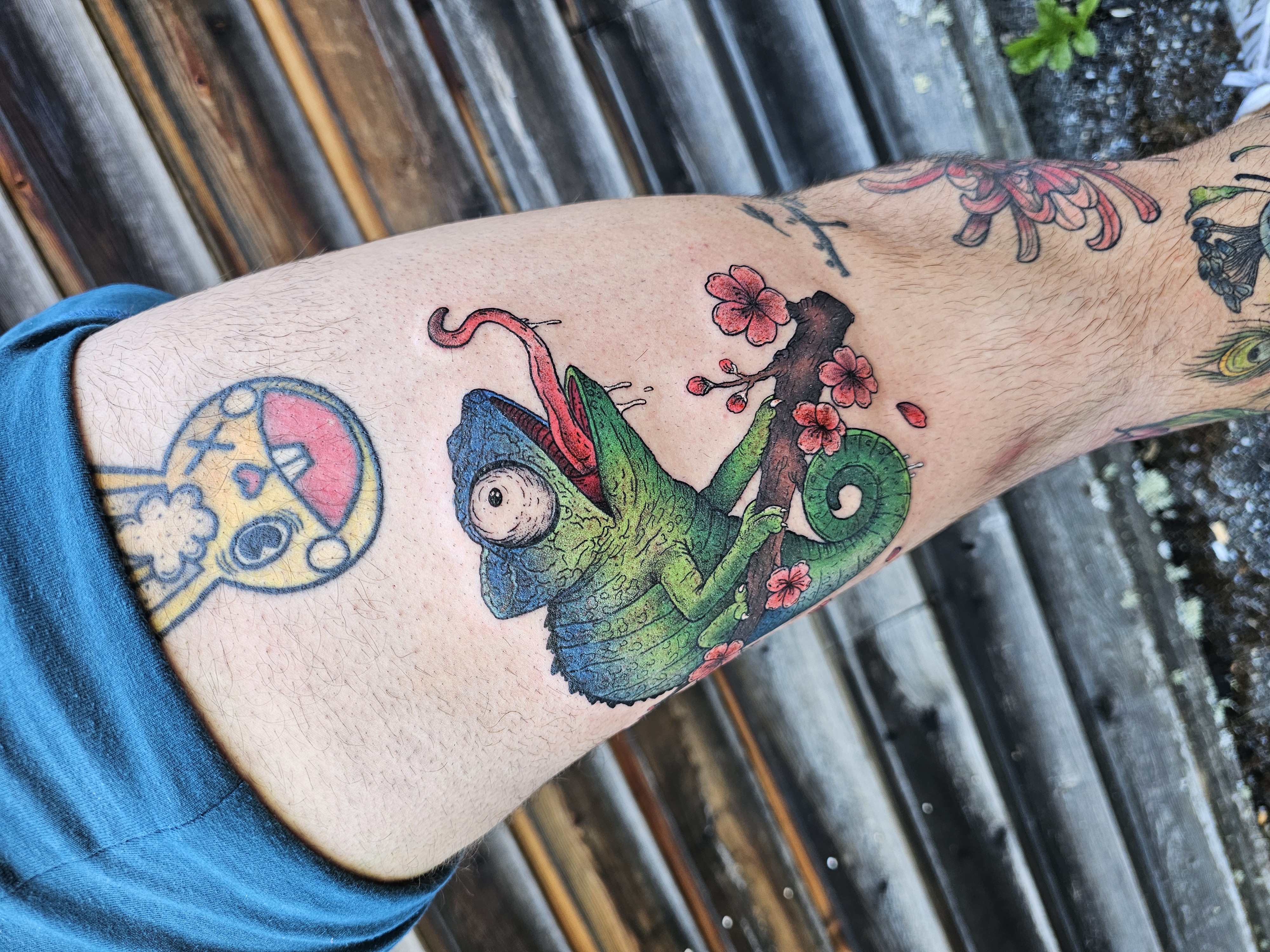 Marionette tattoo - Atelier numéro 11 — tatoueur Husseren wesserling