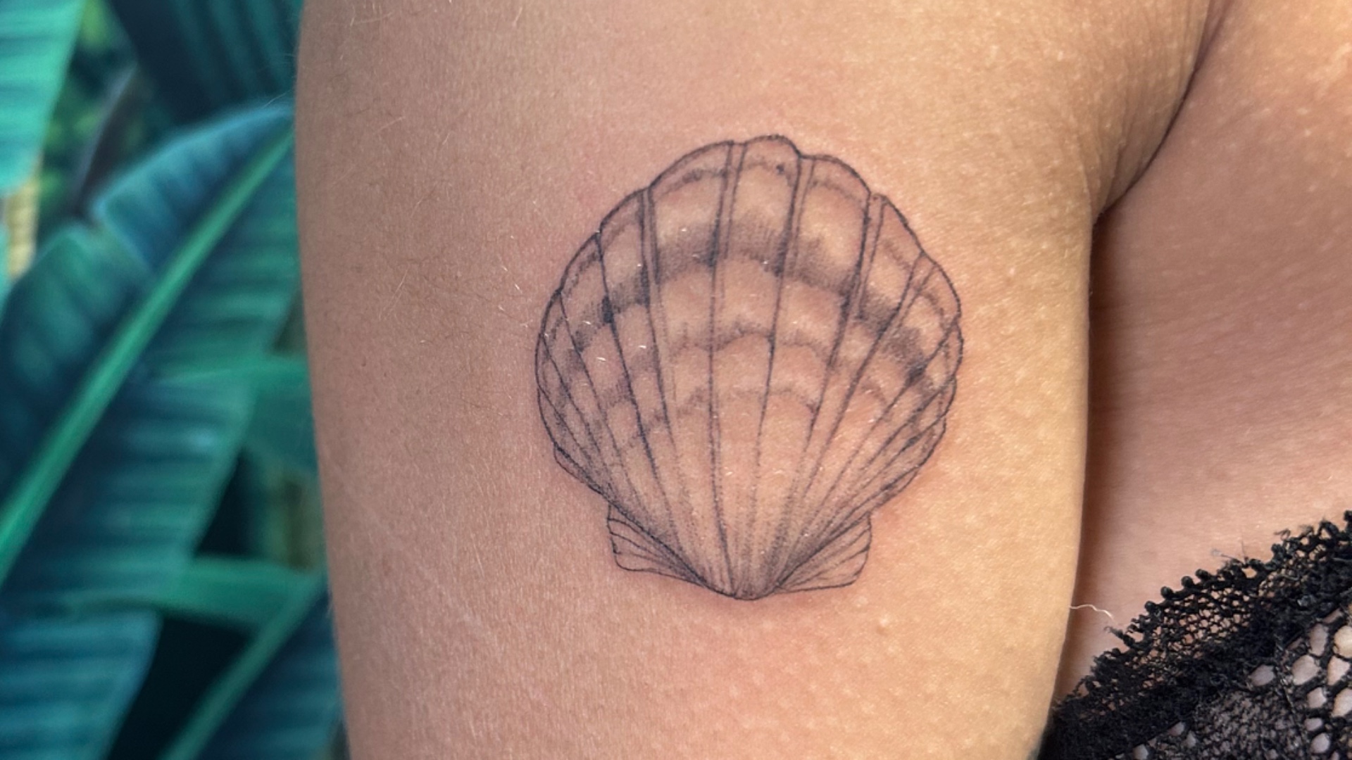 L’aiguilleuse — tatoueur Moirans