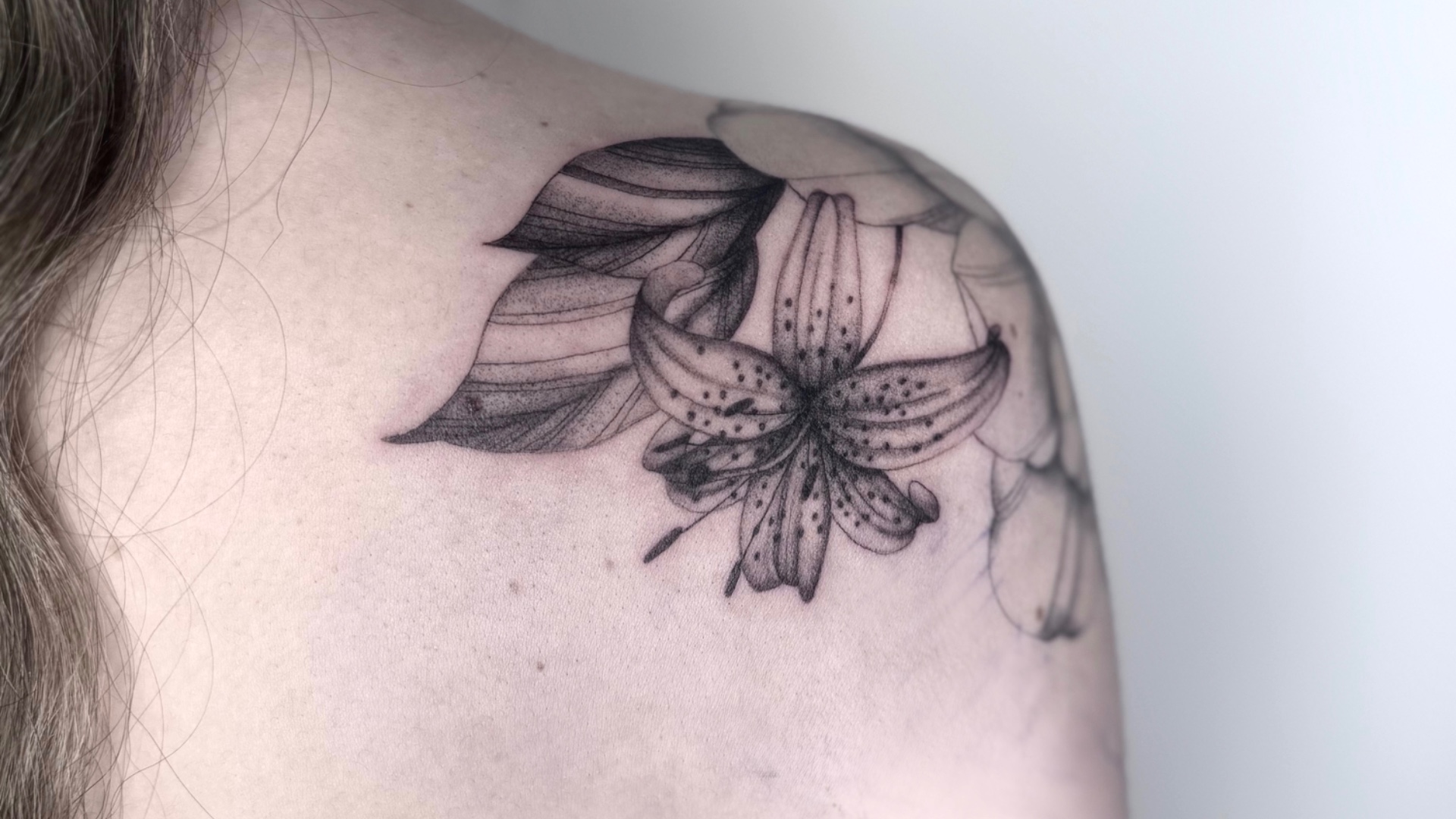 Jelisa-Rose — tatoueur Asnières-sur-Seine