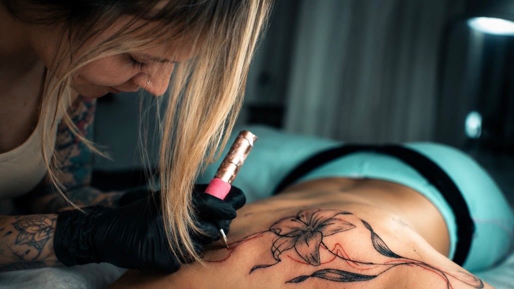 A.M l’atelier permanent — tatoueur Sadirac