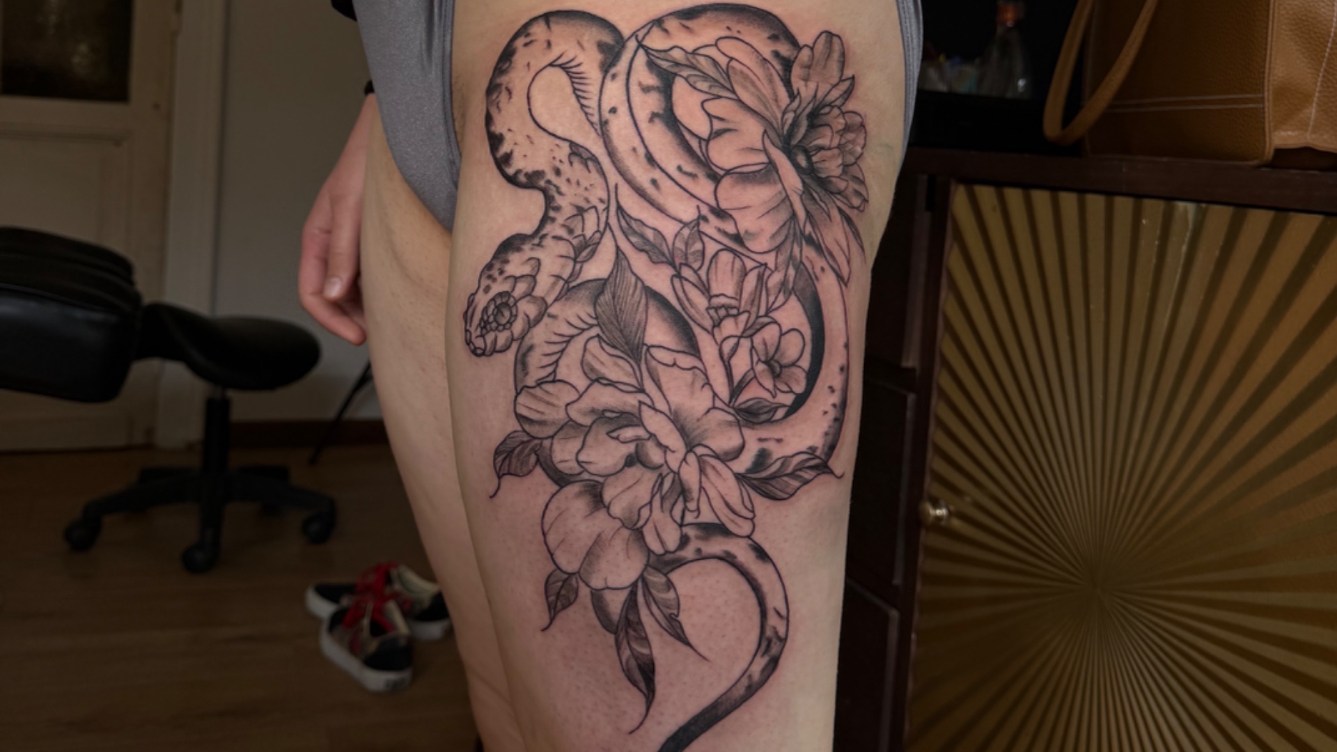 Nemesis Tattoo — tatoueur valenciennes
